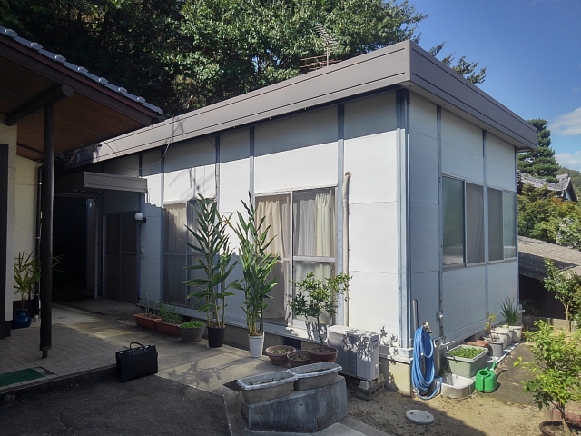 久留米・佐賀での解体工事ガイド｜プレハブ撤去のメリット・デメリットと業者選びの極意