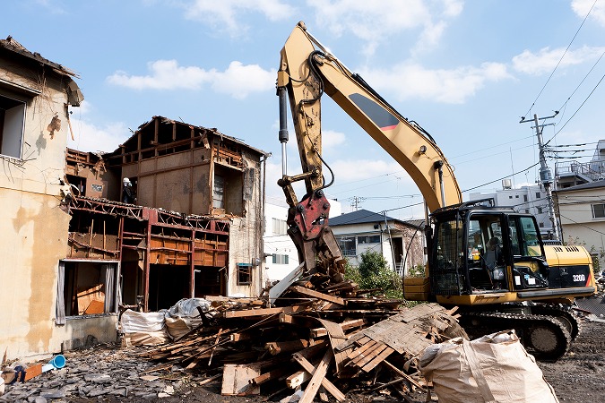 【久留米市・神埼市の木造解体】知らないと損する一般的な解体業者の3大リスクと失敗を避けるための徹底解説