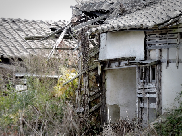 福岡県久留米市・佐賀県神埼市で空き家を壊す前に読むべき「解体工事」の失敗回避ガイド