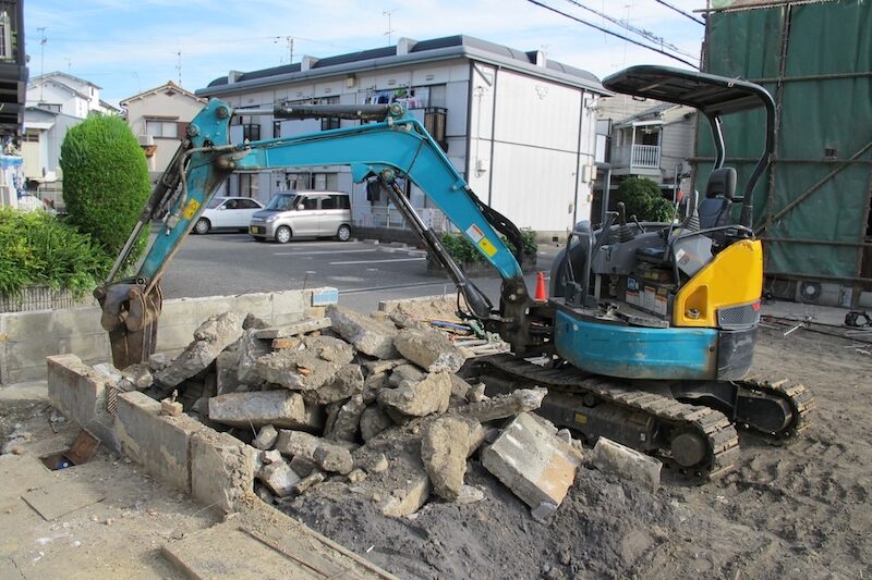【久留米・佐賀】解体工事のトラブルを回避！コンクリート撤去の費用相場と注意点